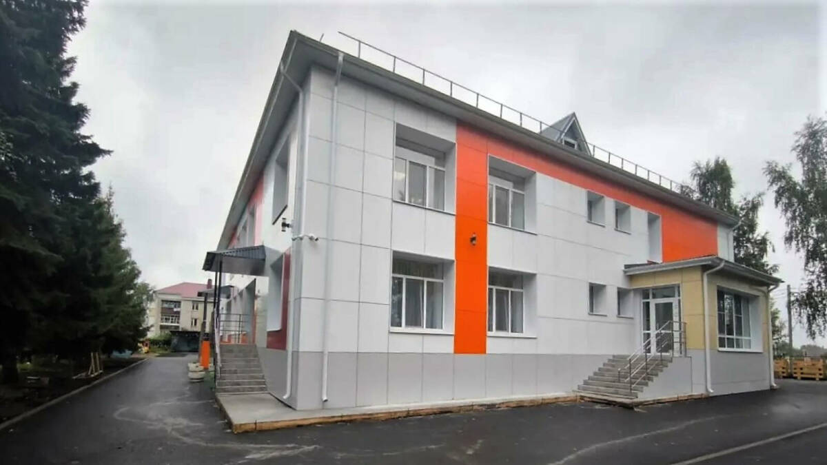 Детский сад на 108 воспитанников отремонтировали в Высокой Горе