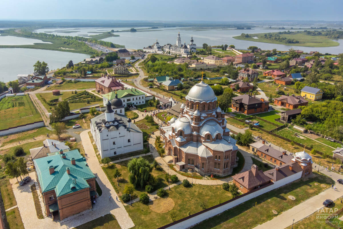 В Свияжске открылась выставка об архитекторе и краеведе Владимире Чумакове