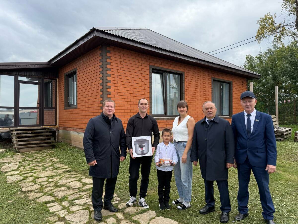 В Татарстане работает программа жилищной поддержки для сельских семей