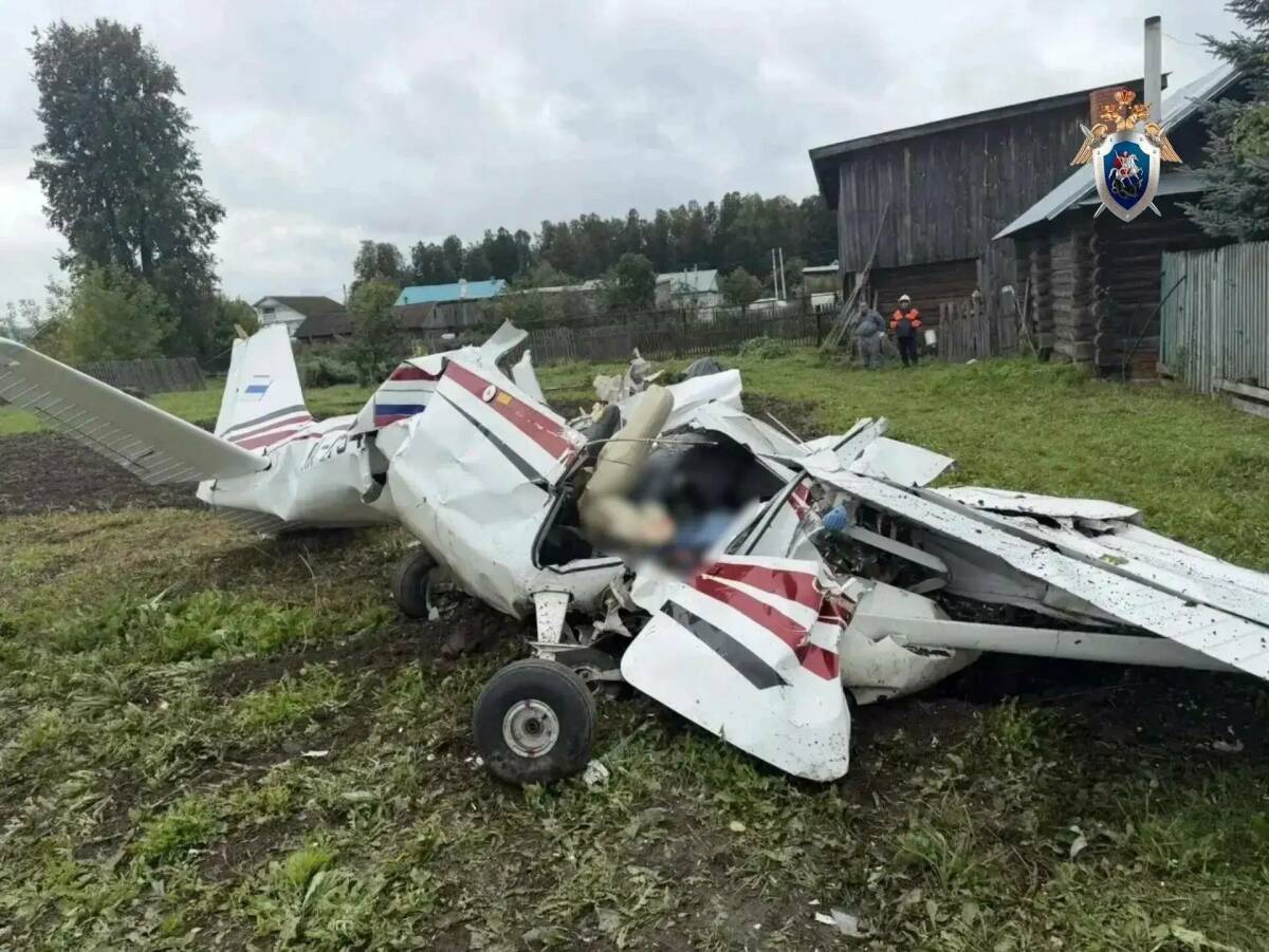 «Они давно в авиации, знают всё и вся»: что известно о крушении Cessna в РТ