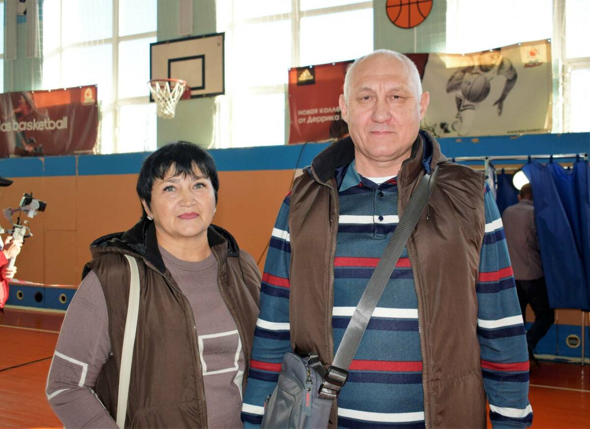 Супруги из Башкортостана стали первыми избирателями на участке в Бавлах