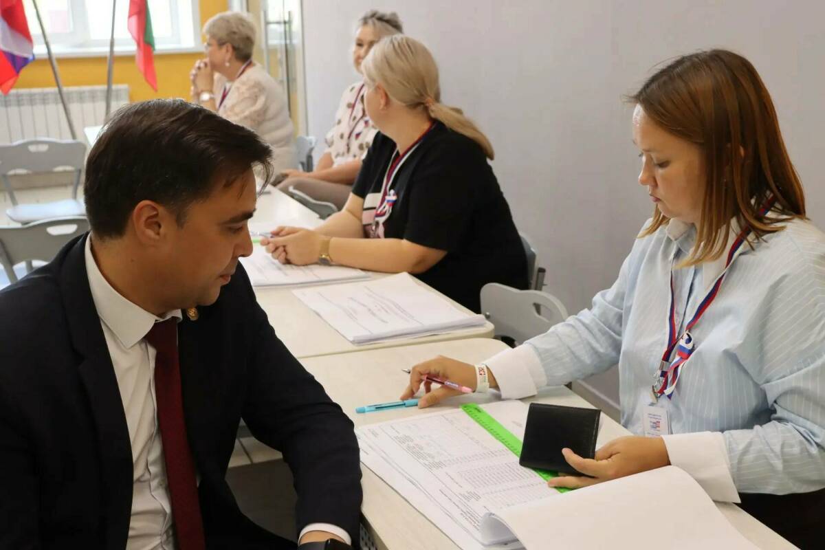 Председатель Госкомитета РТ по тарифам отдал голос на выборах в Госдуму