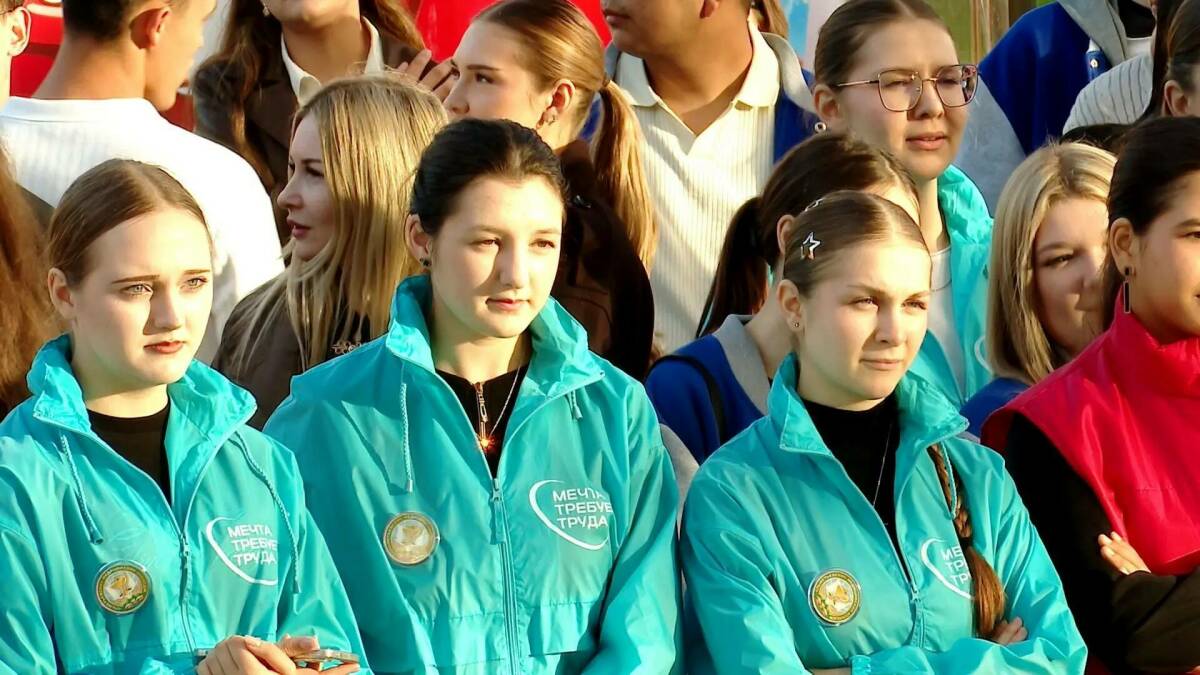 Фестиваль «Время молодых» объединил студентов в Альметьевске