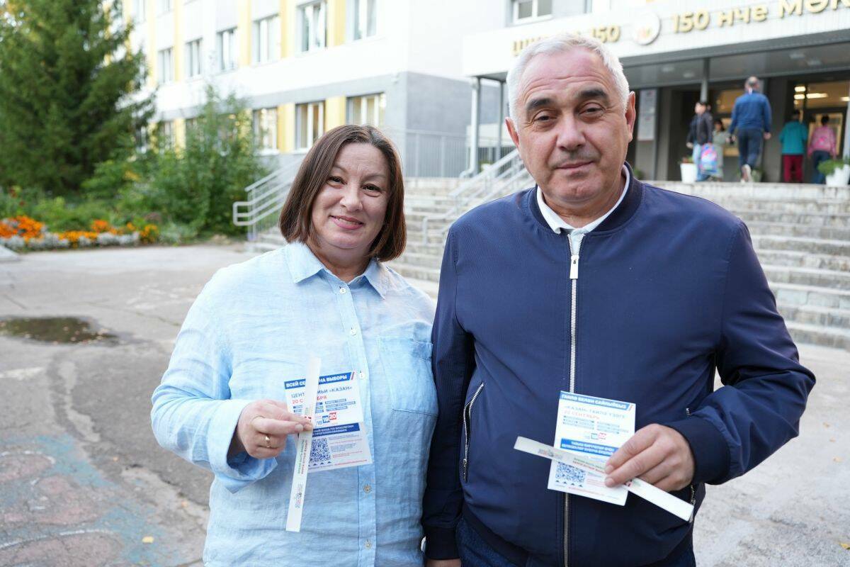 Марат Самигуллин проголосовал на выборах вместе с супругой