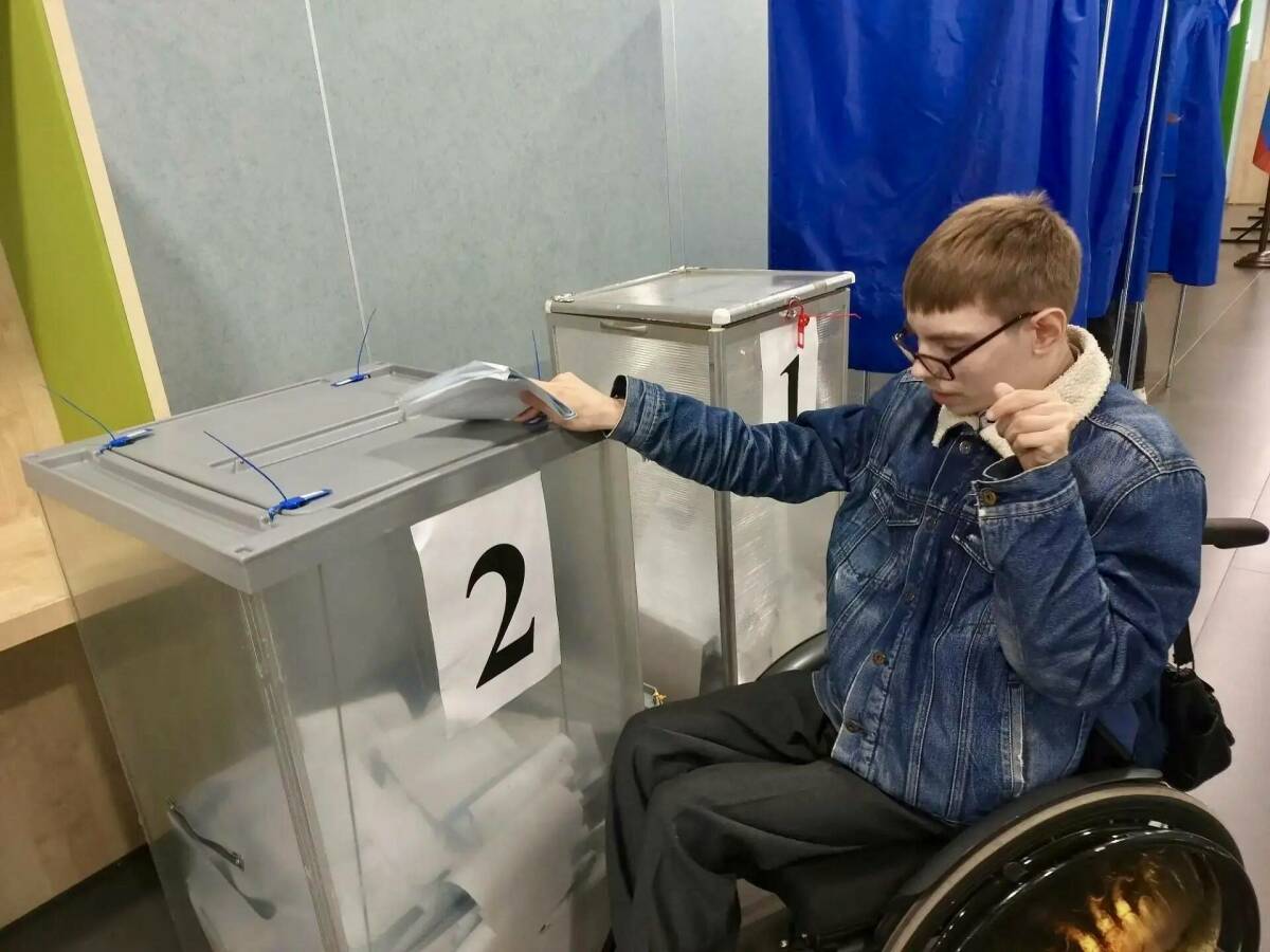 Ученик школы «Надежда» впервые проголосовал в Нижнекамске
