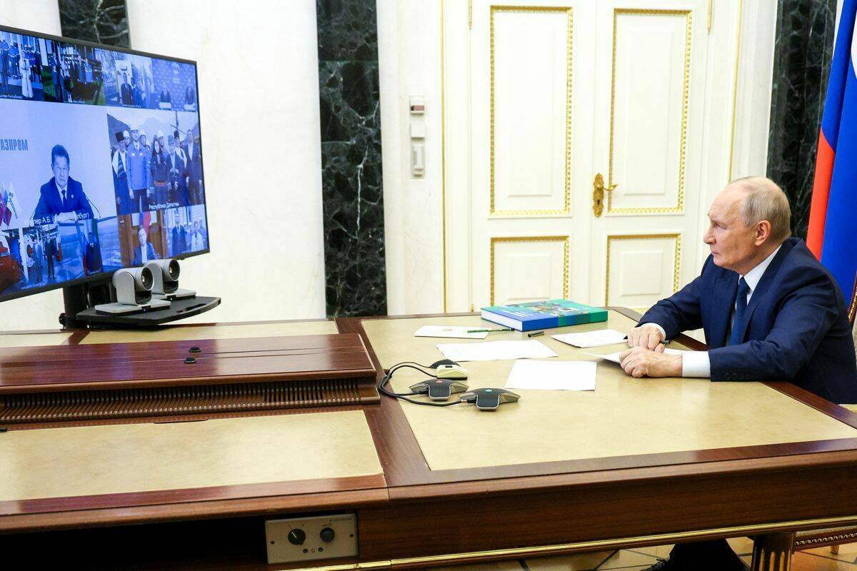 Путин поддержал расширение программы социальной газификации на сельские ДК