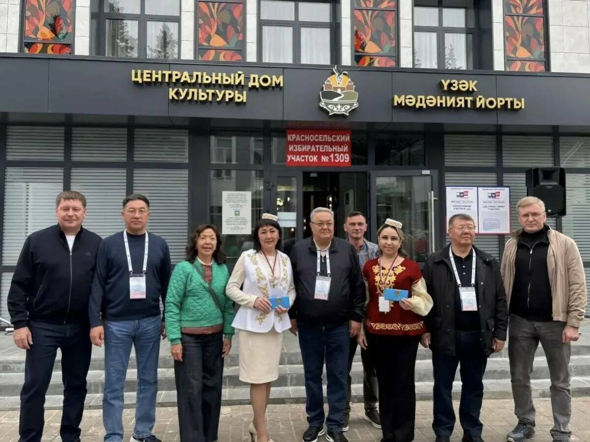 Наблюдатели из стран СНГ побывали на участках в Высокогорском районе РТ