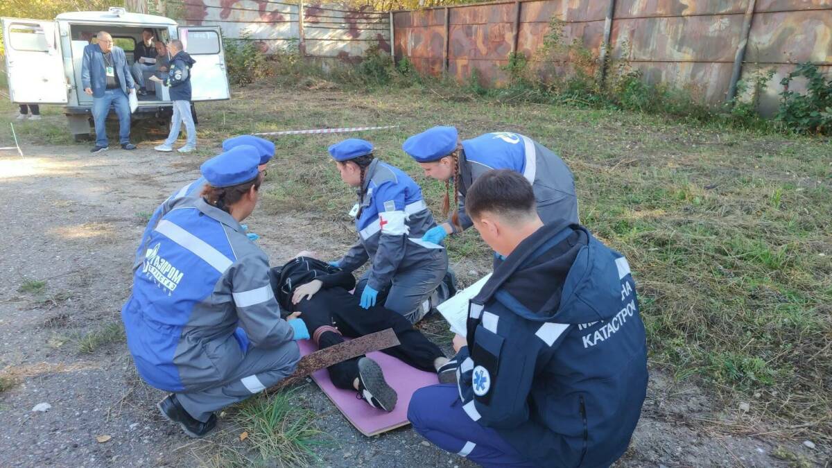 «Придут на помощь первыми»: в Казани соревнуются участники формирований ГО