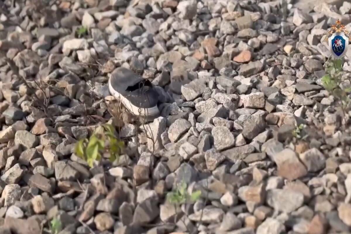 Мужчина погиб под поездом в Казани