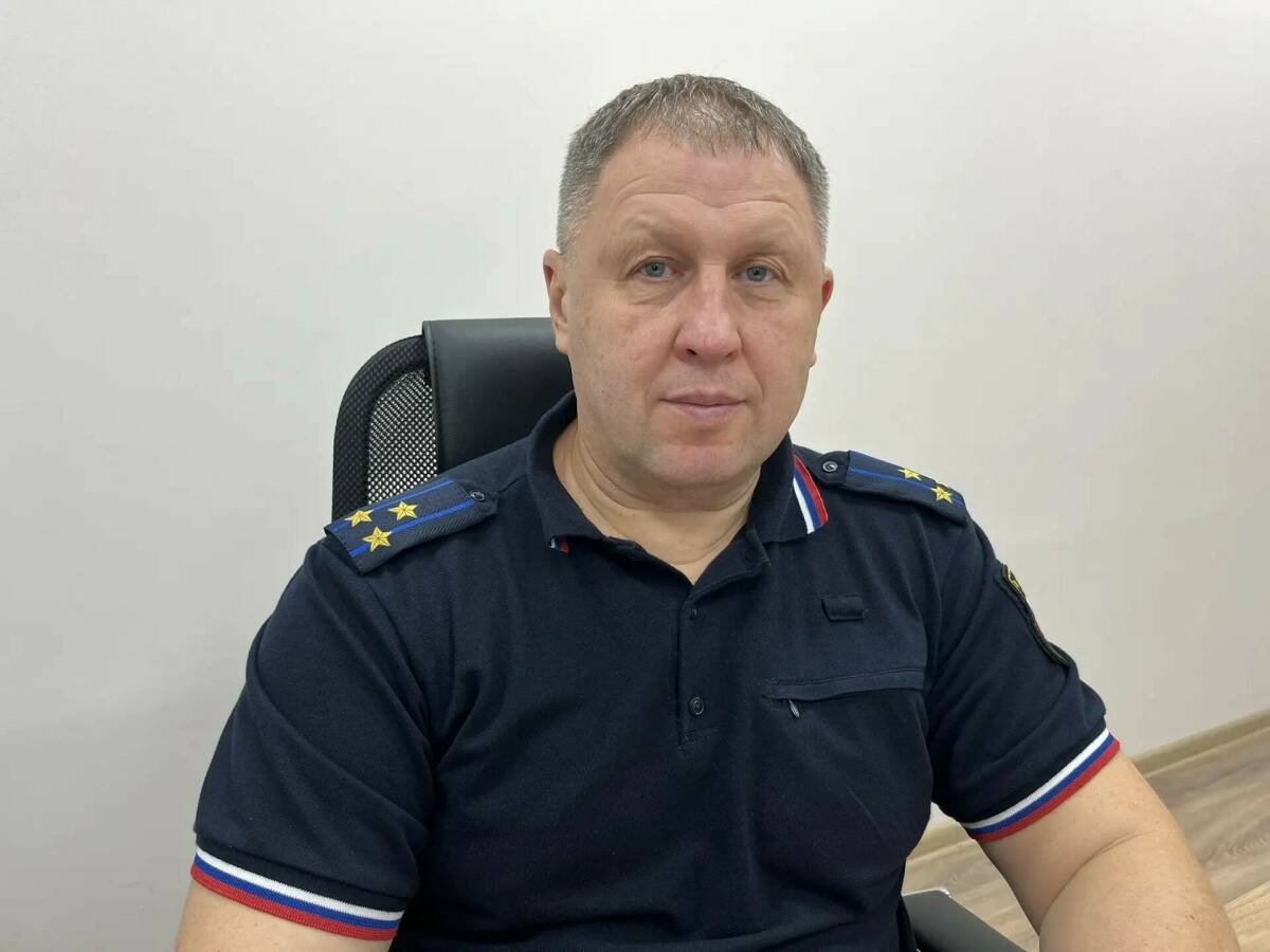 Порядок и безопасность в судах – главная задача судебных приставов по обеспечению установленного порядка деятельности судов, так называемого силового блока приставов. Кроме того, в их обязанности входит исполнение решений об административном выдворении иностранцев. Об их работе рассказал заместитель руководителя ГУФССП России по РТ Андрей Белов.