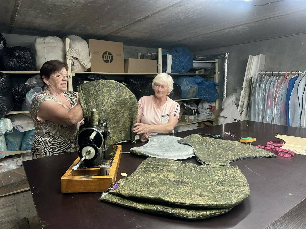 В Лаишевском районе волонтеры изготовили 770 пончо-антитепловизоров