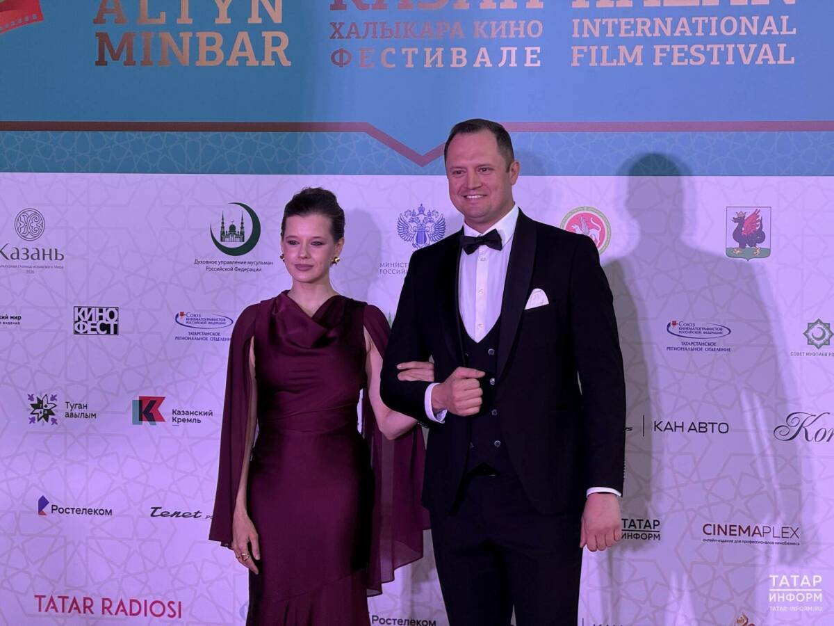 Начался проход по красной дорожке кинофестиваля «Алтын минбар»