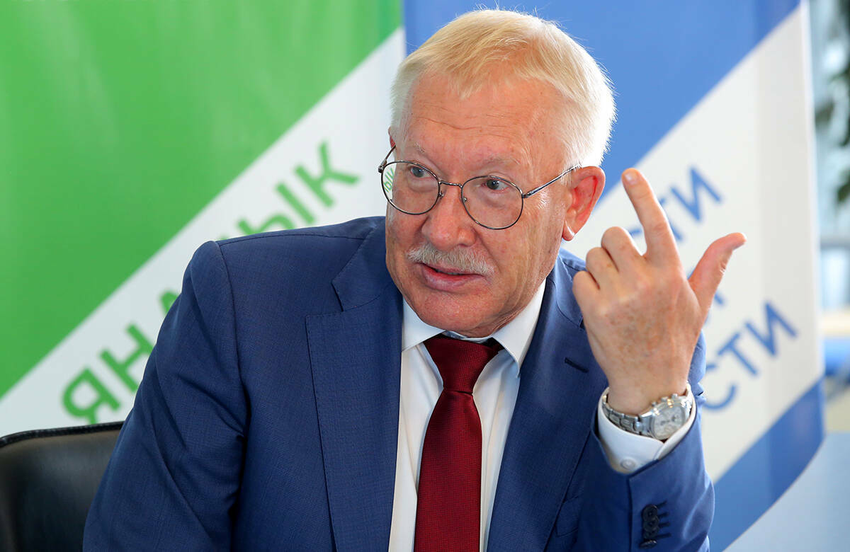 О работе системы парламентского контроля и многом другом в интервью главному редактору «Татар-информа» Ринату Билалову рассказал председатель Комитета по контролю в Госдуме 8-го созыва, кандидат в депутаты ГД по Нижнекамскому одномандатному избирательному округу №33 от «Единой России» Олег Морозов.