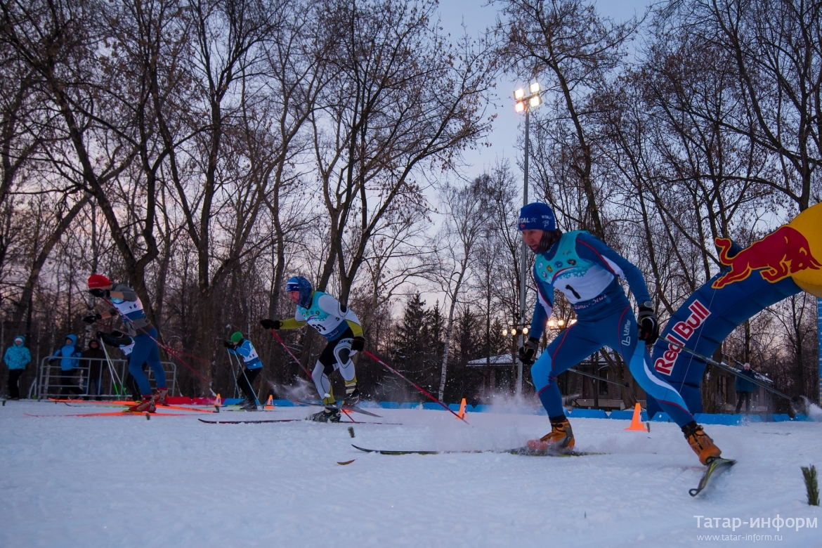 лыжные гонки. гонки на лыжах. лыжники тамбова. всероссийская массовая гонка «лыжня россии-2022» татарстан. лыжня россии 2022 москва.