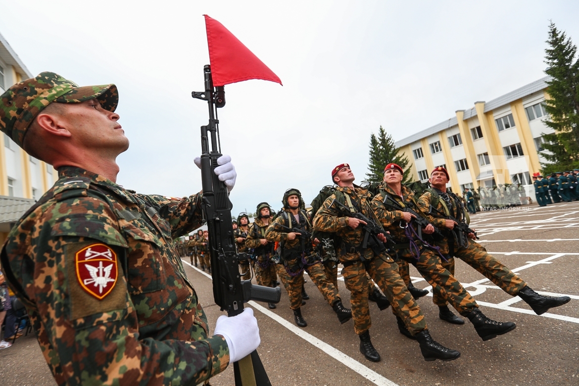 Отряд в италии для охраны знамени. Осн Витязь Росгвардия. Отряд Барс спецназ. Спецназ Росгвардии Витязь. Росгвардия Барс 26 отряд спецназа.