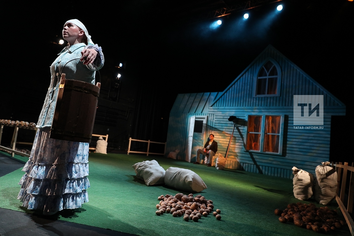молодежный вторник театр камала. хайруллина айгуль театр камала. театр галиаскара камала казань. голубая шаль тинчурин театр камала. двойник театр камала.