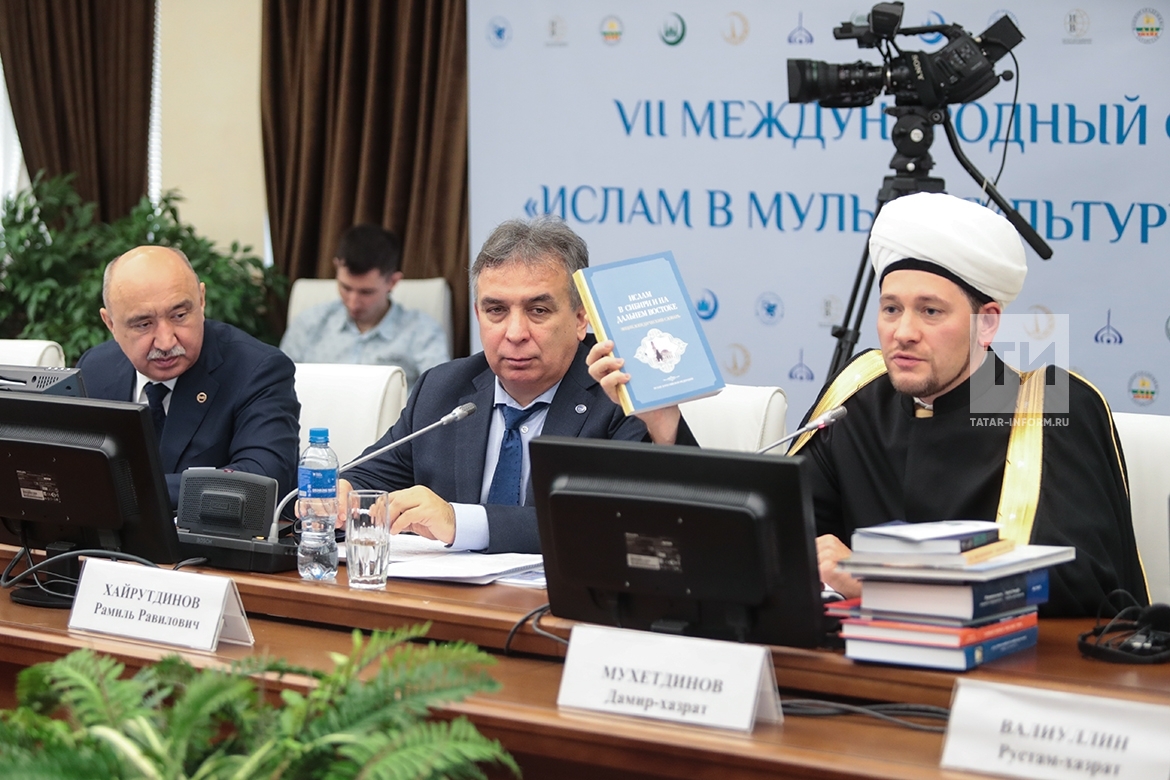 гайнутдинов равиль исмагилович. шнайдер дмитрий александрович юургу. иранский ученый исламоведы. ислам в мультикультурном мире. ислам в мультикультурном мире.