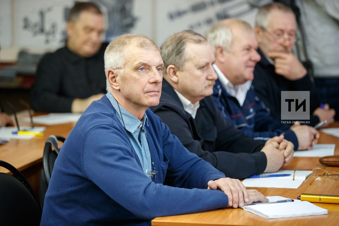 центр занятости нурлат директор. пенсионный фонд республики таджикистан. центр долголетия в нурлат. смирнов алексей иванович казань метроэлектротранс. зарипова раиля ильнуровна менделеевск.