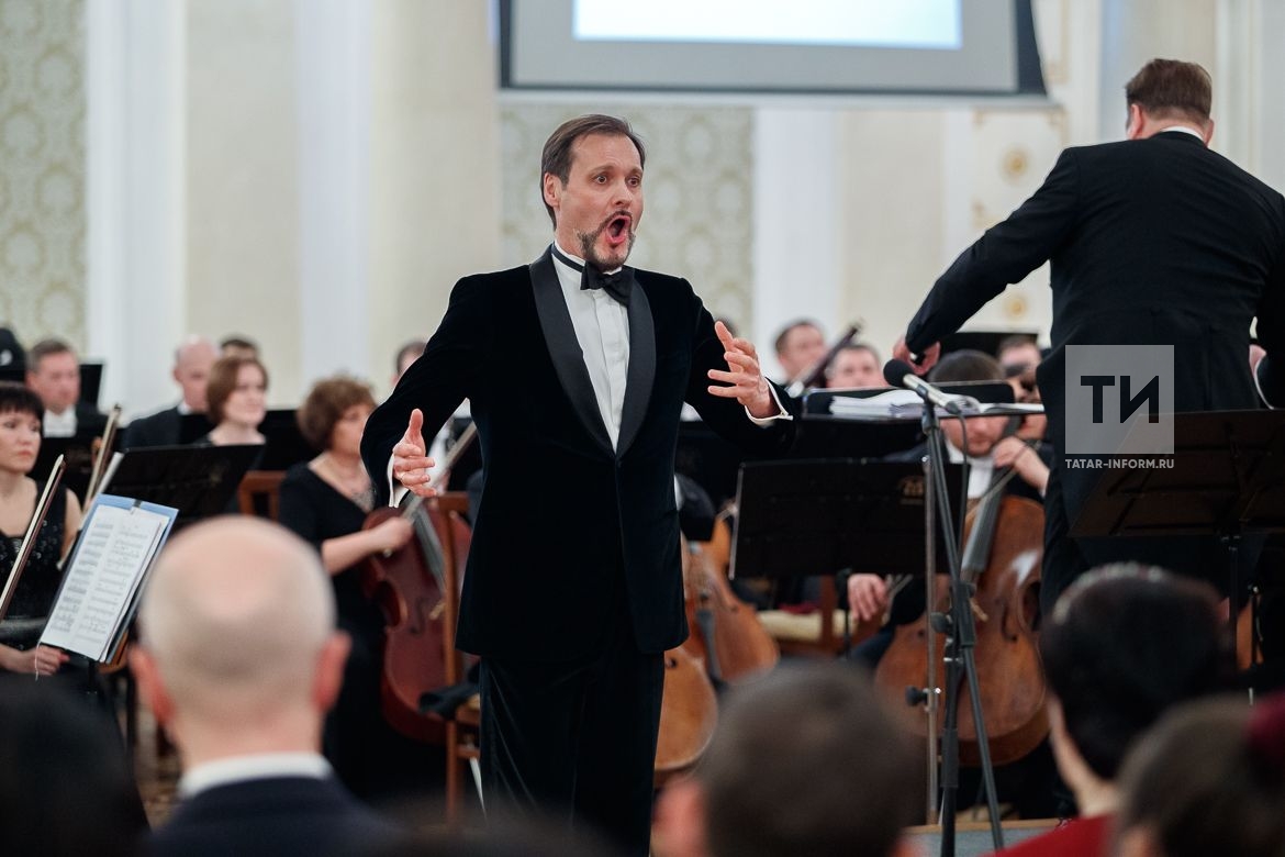 XXVI Международный ÐºÐ¾Ð½ÐºÑƒÑ€Ñ Ð²Ð¾ÐºÐ°Ð»Ð¸Ñтов имени М.Ð?.Глинки поÑле пÑтилетнего перерыва Ñтартовал в КазанÑкой ратуше